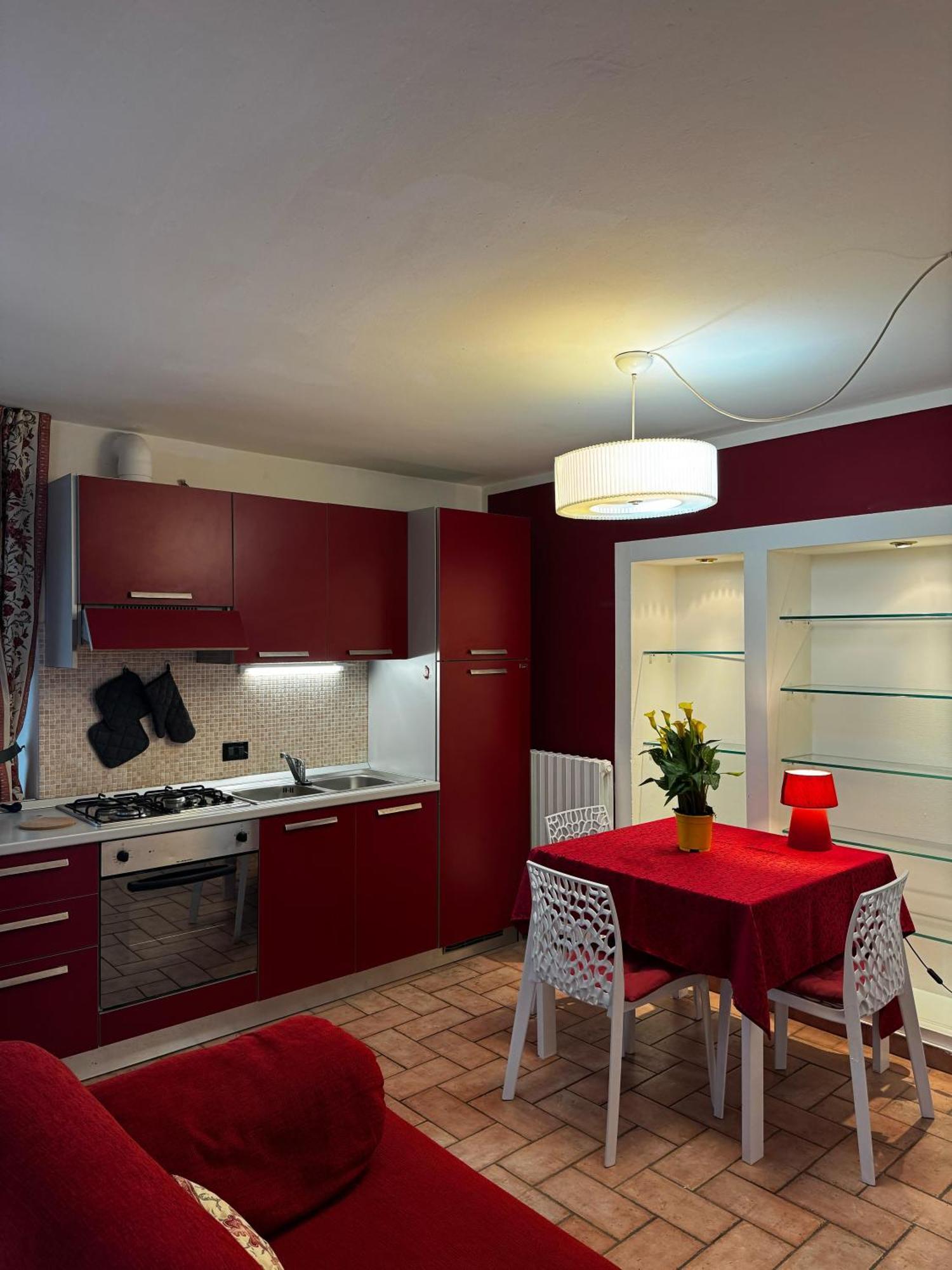 Wonderful Lake View Apartments With Pool With Breakfast Gardasee Torri Del Benaco Exteriör bild